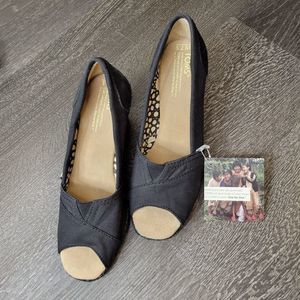 Toms Women's Open Peep Toe Canvas Wedges Heel Sandal Black Size 7.5 W